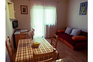 Семейный пансионат Starigrad Paklenica 2